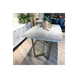 Mesa de Comedor Oval